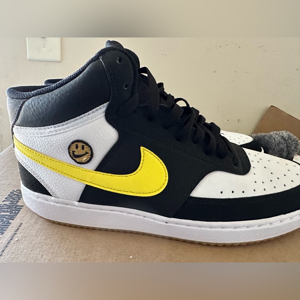 NIKE COURT VISION MID EXTRA SMILE WHITE AND YELLOW. Men’s Size: 10.5 Women’s: 12